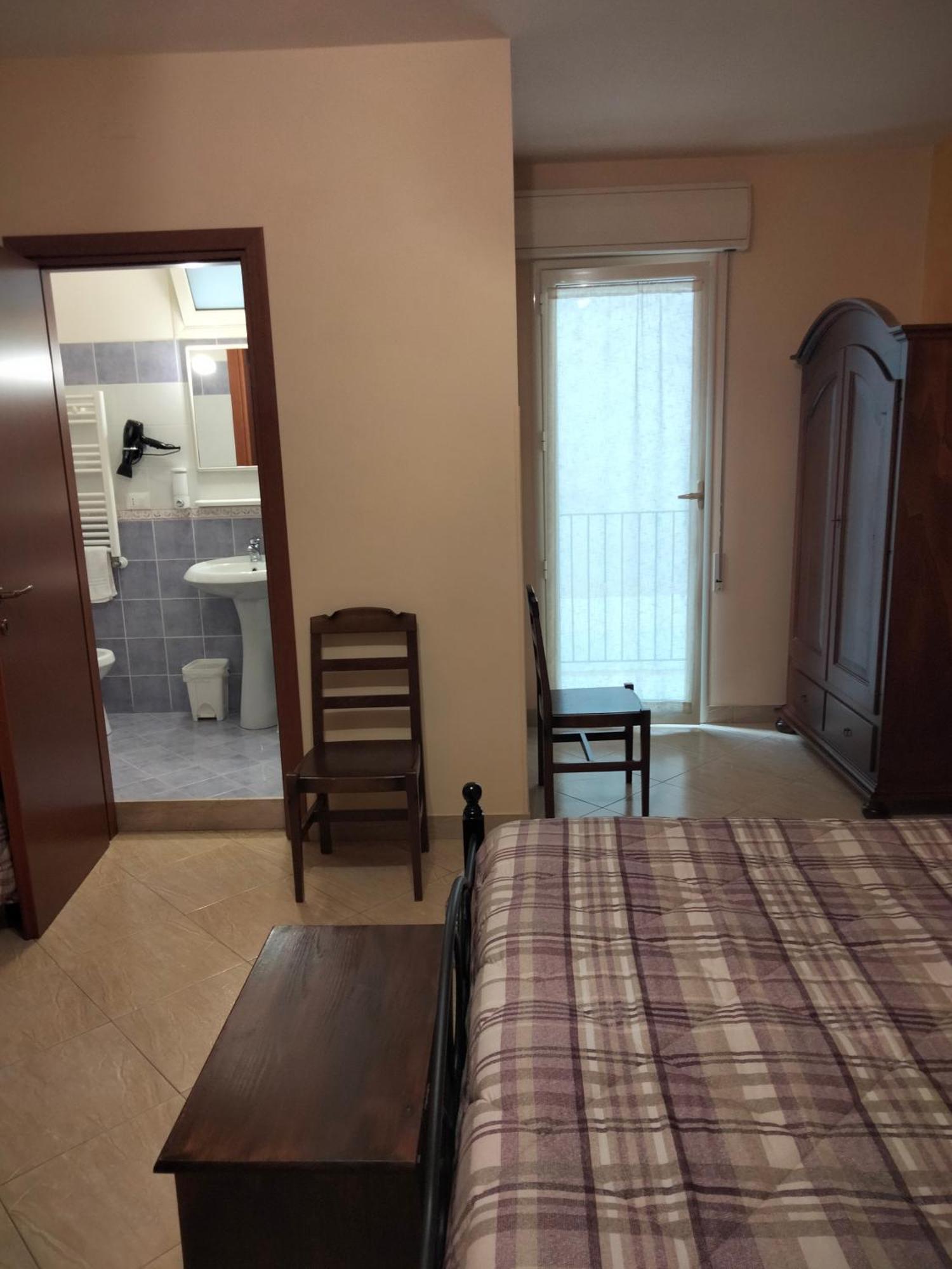 The Best Rooms & Apartments - Parcheggia Gratis Sotto Casa Ed Entra - 马扎拉德尔瓦洛 外观 照片