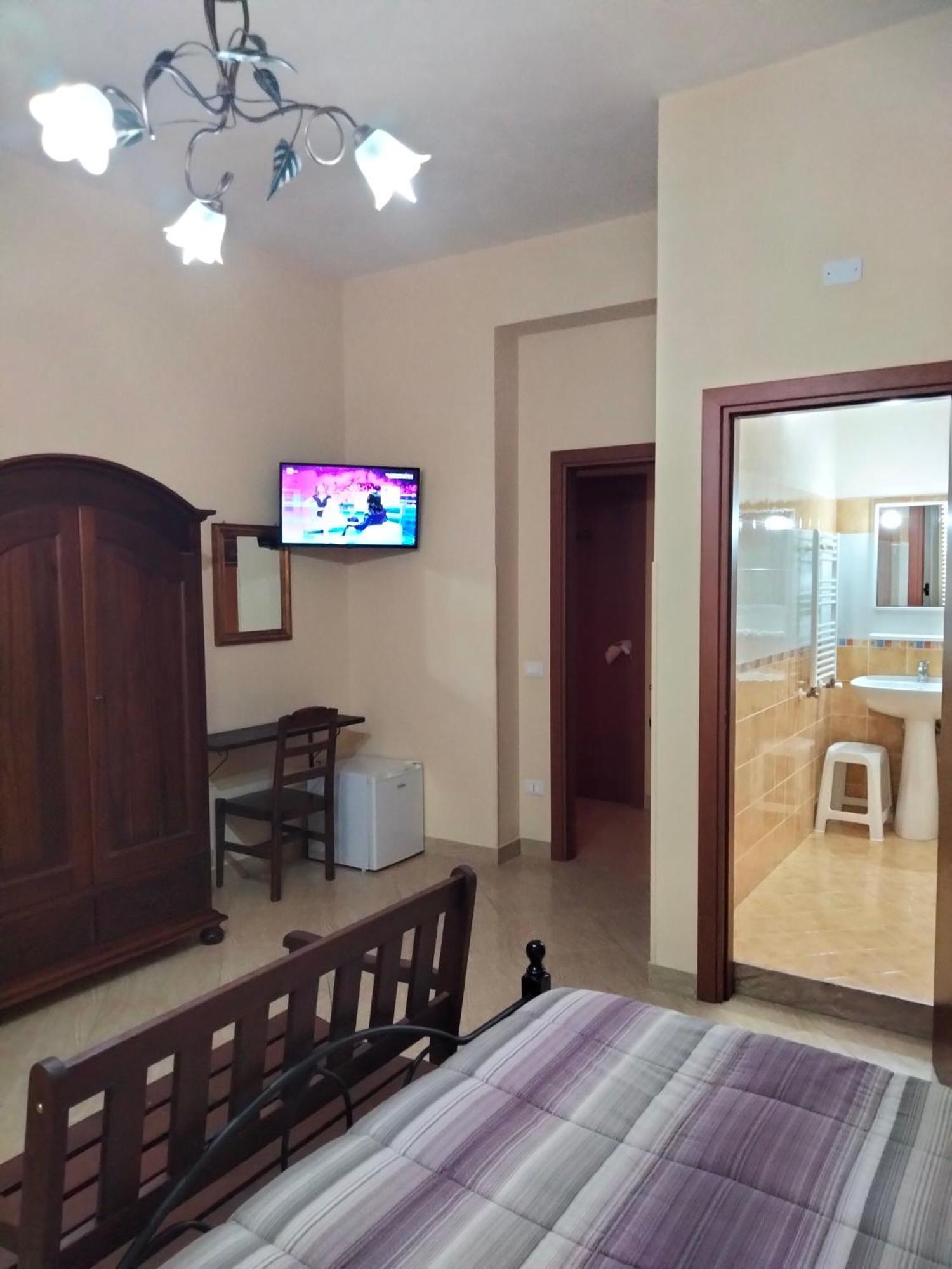 The Best Rooms & Apartments - Parcheggia Gratis Sotto Casa Ed Entra - 马扎拉德尔瓦洛 外观 照片