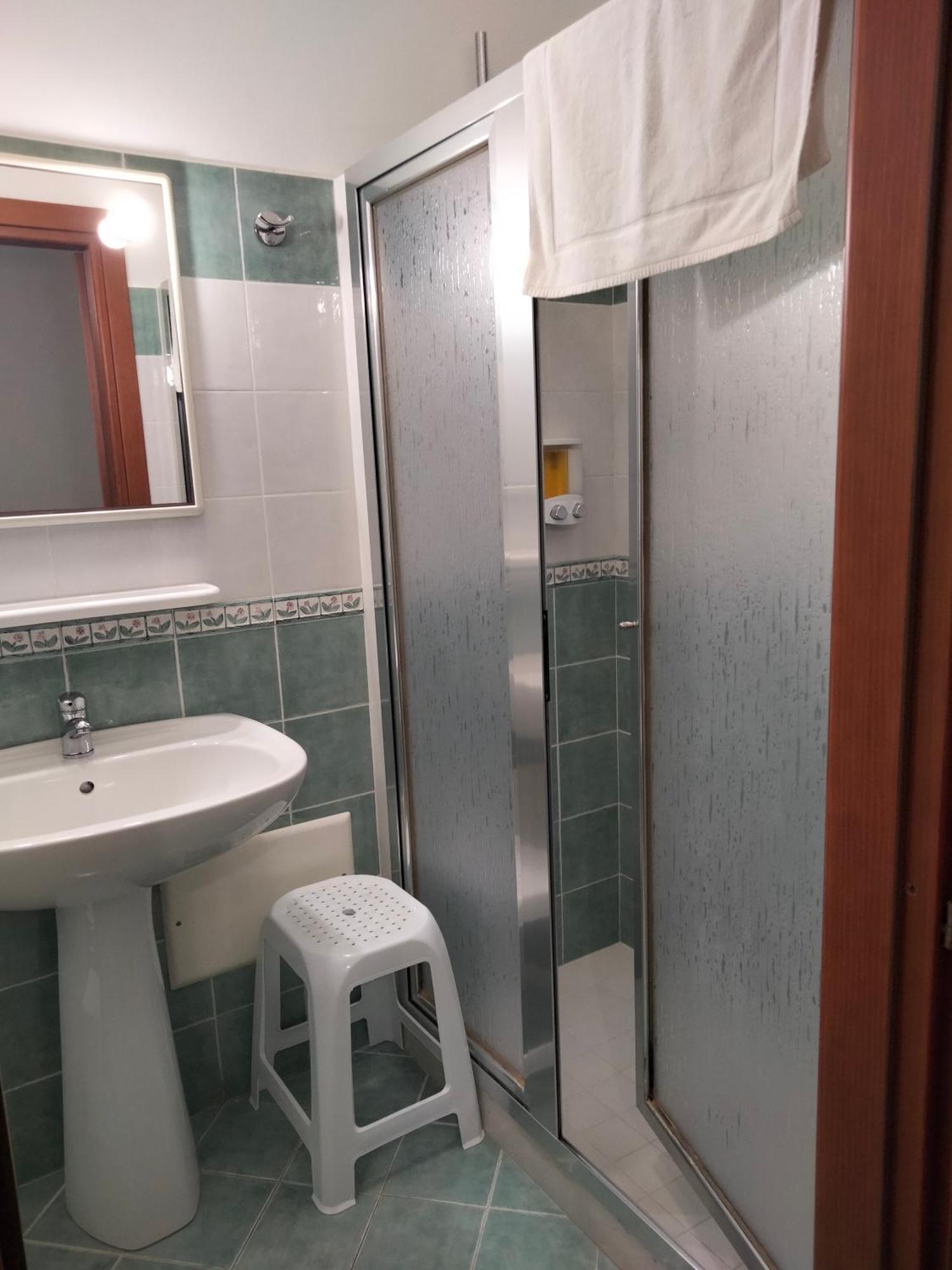 The Best Rooms & Apartments - Parcheggia Gratis Sotto Casa Ed Entra - 马扎拉德尔瓦洛 客房 照片
