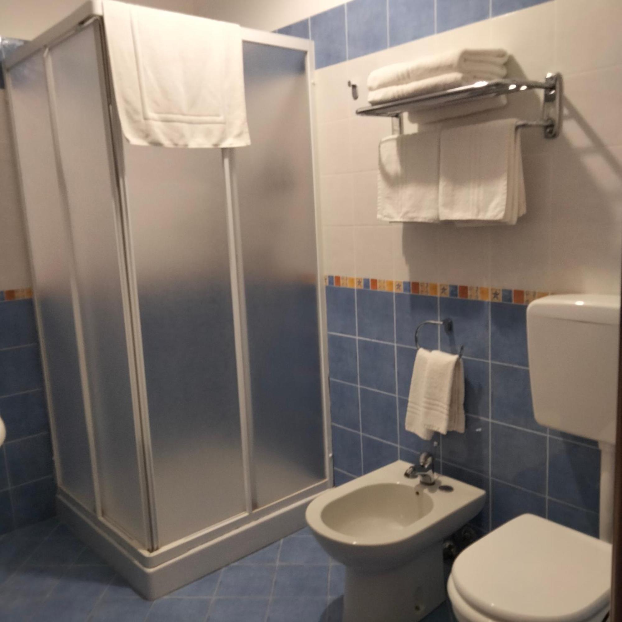 The Best Rooms & Apartments - Parcheggia Gratis Sotto Casa Ed Entra - 马扎拉德尔瓦洛 客房 照片