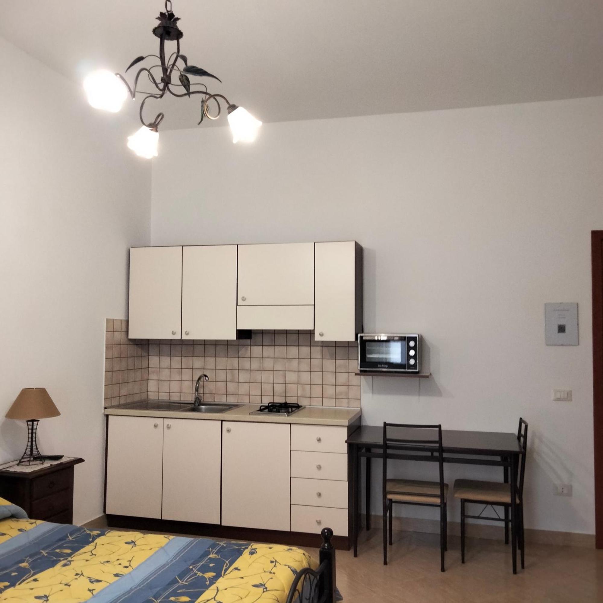 The Best Rooms & Apartments - Parcheggia Gratis Sotto Casa Ed Entra - 马扎拉德尔瓦洛 客房 照片
